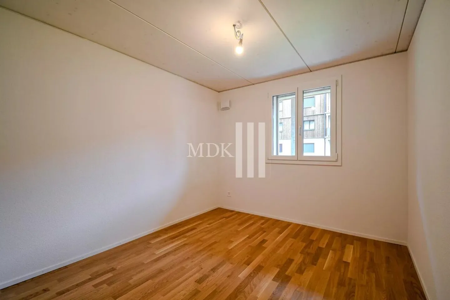 Magnificent ground floor apartment with garden - Photo 4 of 9