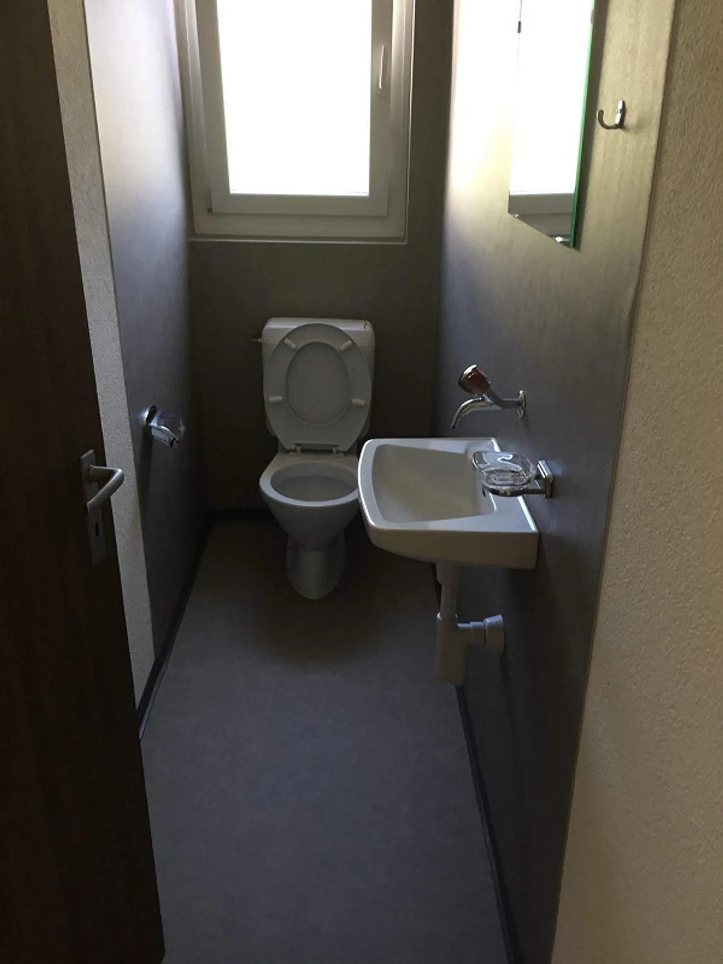 Looking for a new tenant: Sunny 4.5-room apartment with mountain view in Balgach - Photo 8 of 9