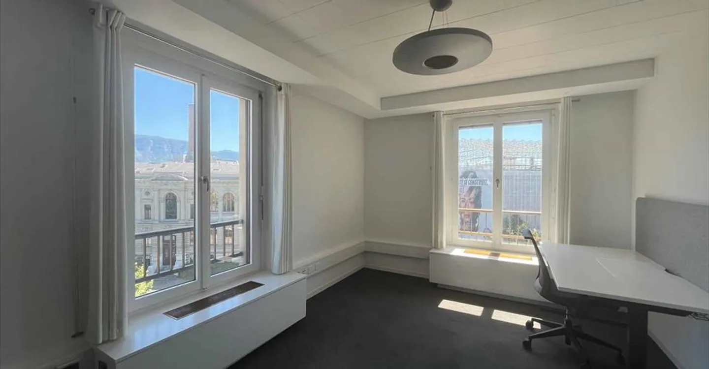 Office space for rent - Photo 8 of 10