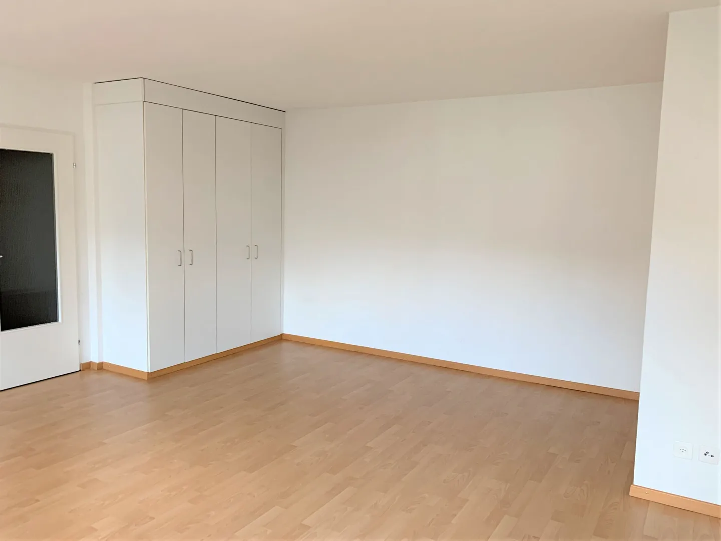 Appartamento luminoso - La tua casa accogliente a San Gallo! - Foto 3 di 7