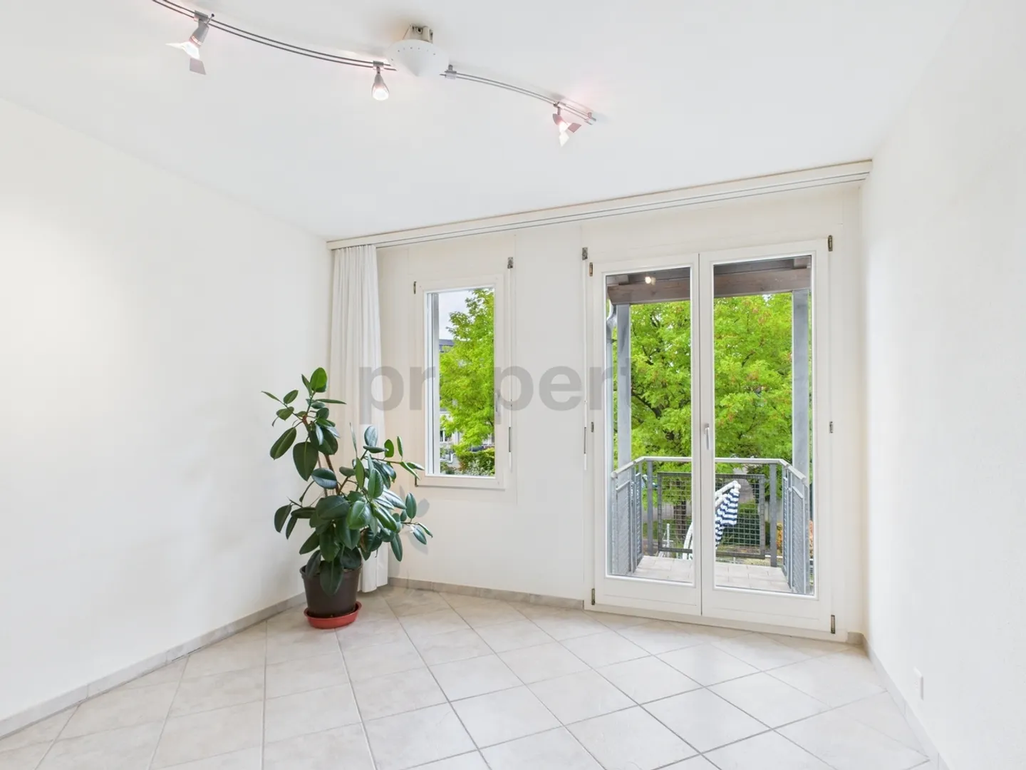 Exclusive Corner House in Bülach, Canton of Zurich - Photo 9 of 13