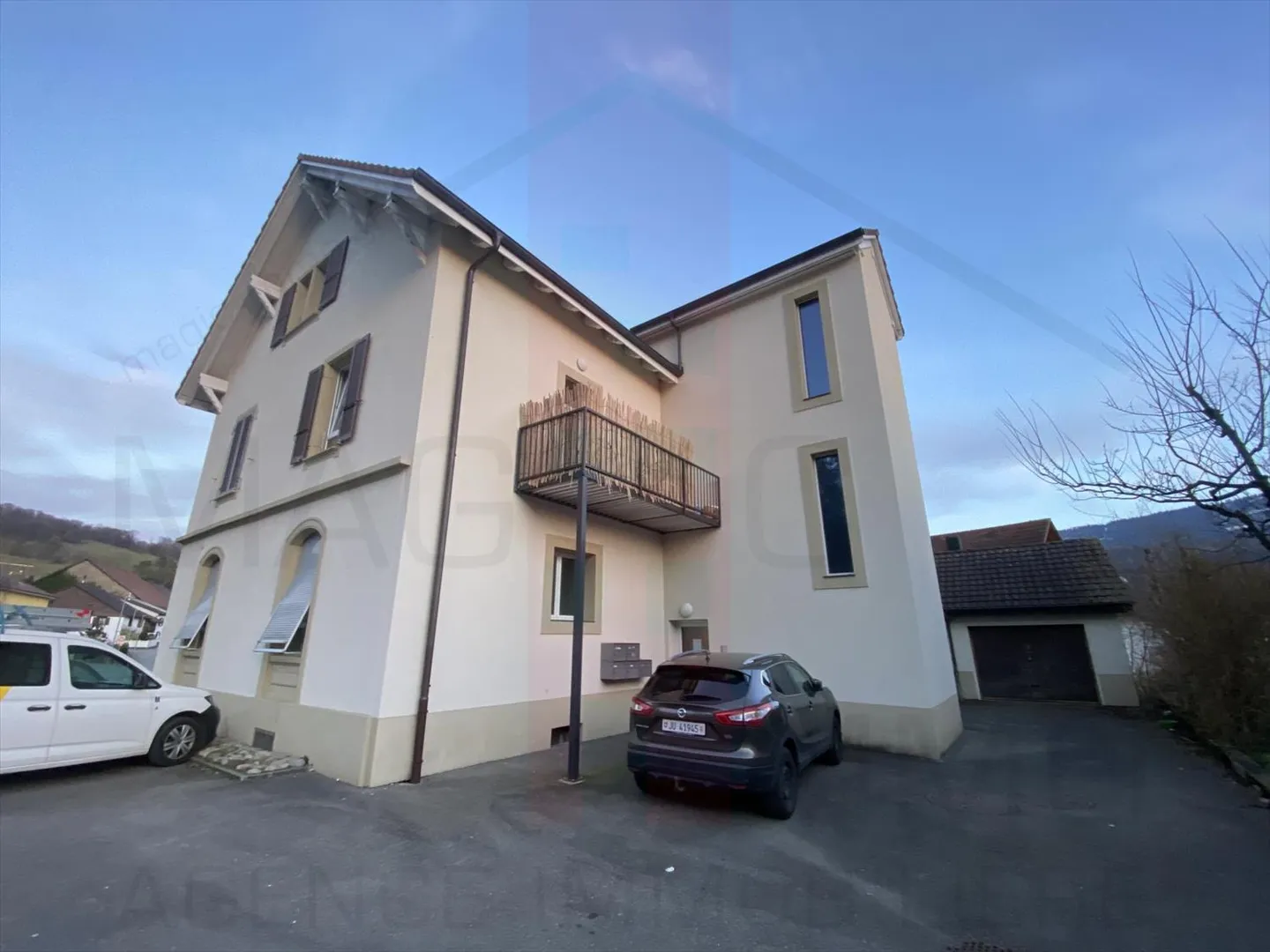 Edificio misto con 17 stanze - Foto 10 di 10