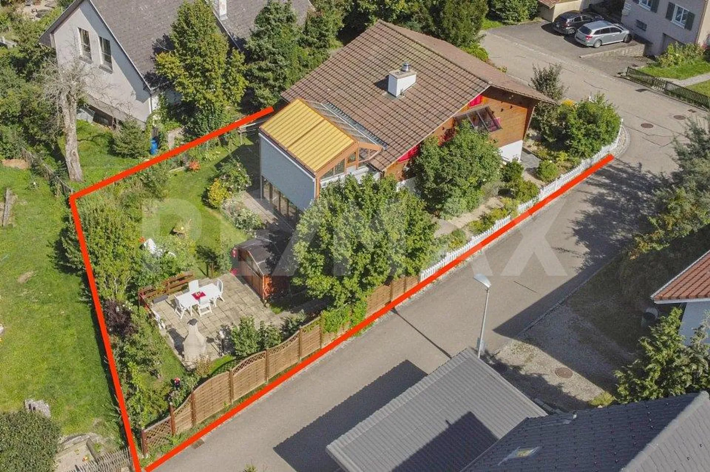 unique jewel - Photo 2 of 13