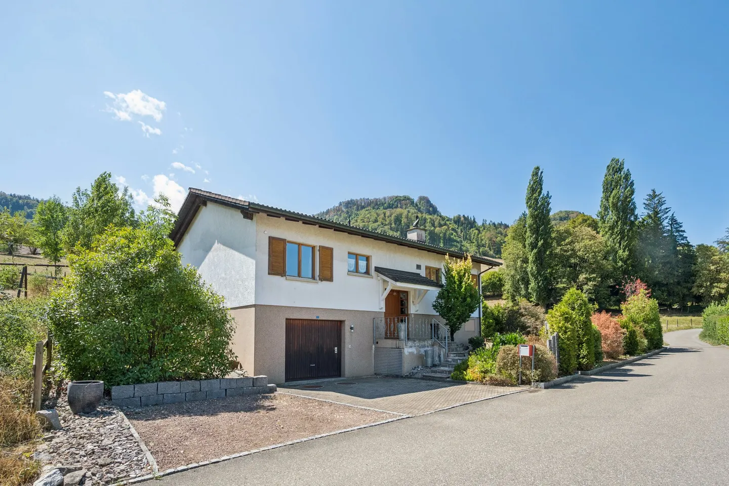 Vista non edificabile al margine del villaggio - Vivere con vista nell'idilliaco... - Foto 1 di 7