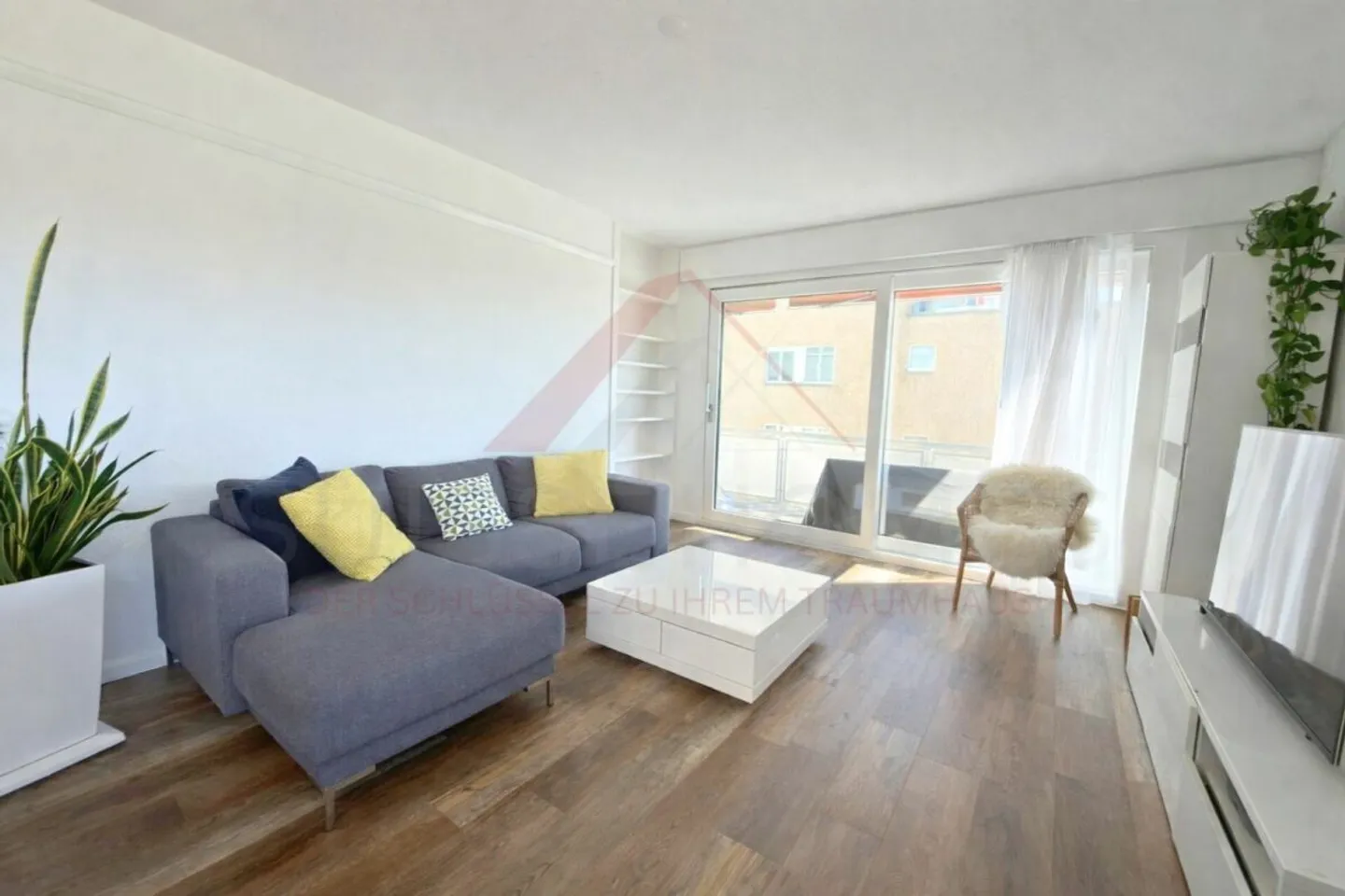 Stilvoll Modernisierte Wohnung - Foto 2 von 20