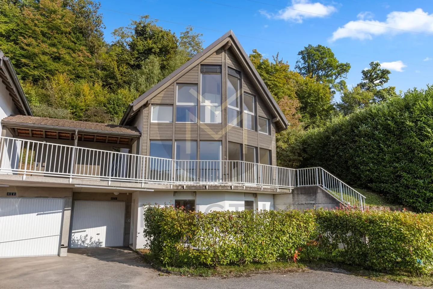 Magnifique villa individuelle de 5.5 pièces avec vue sur le lac - Photo 1 sur 12