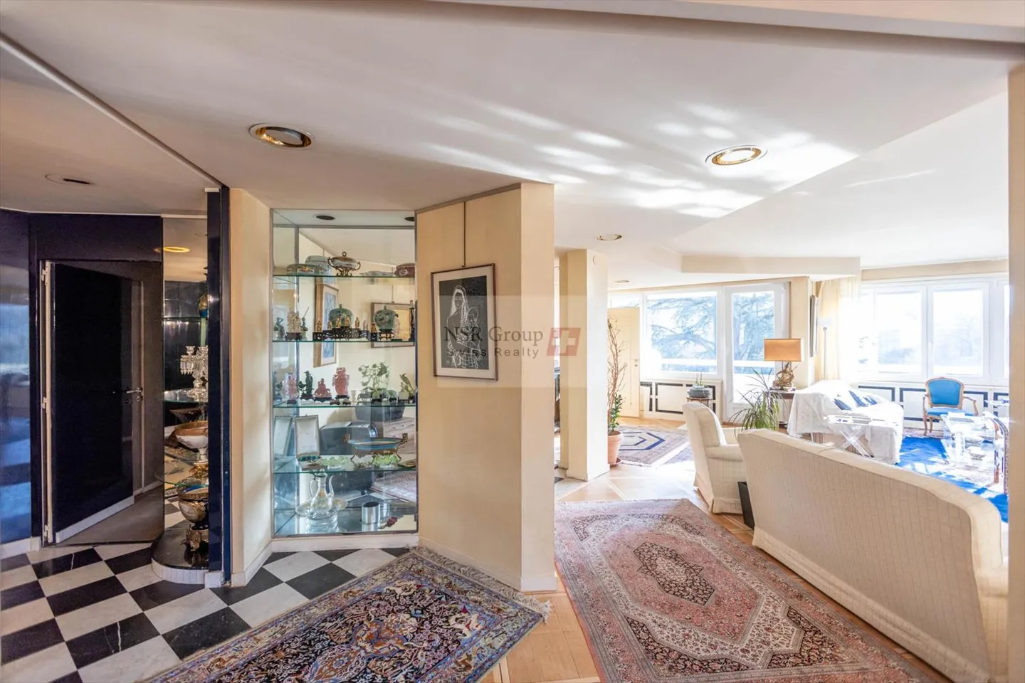 Exceptional apartment in the heart of Florissant with a view of Parc Bertrand - Photo 2 of 10