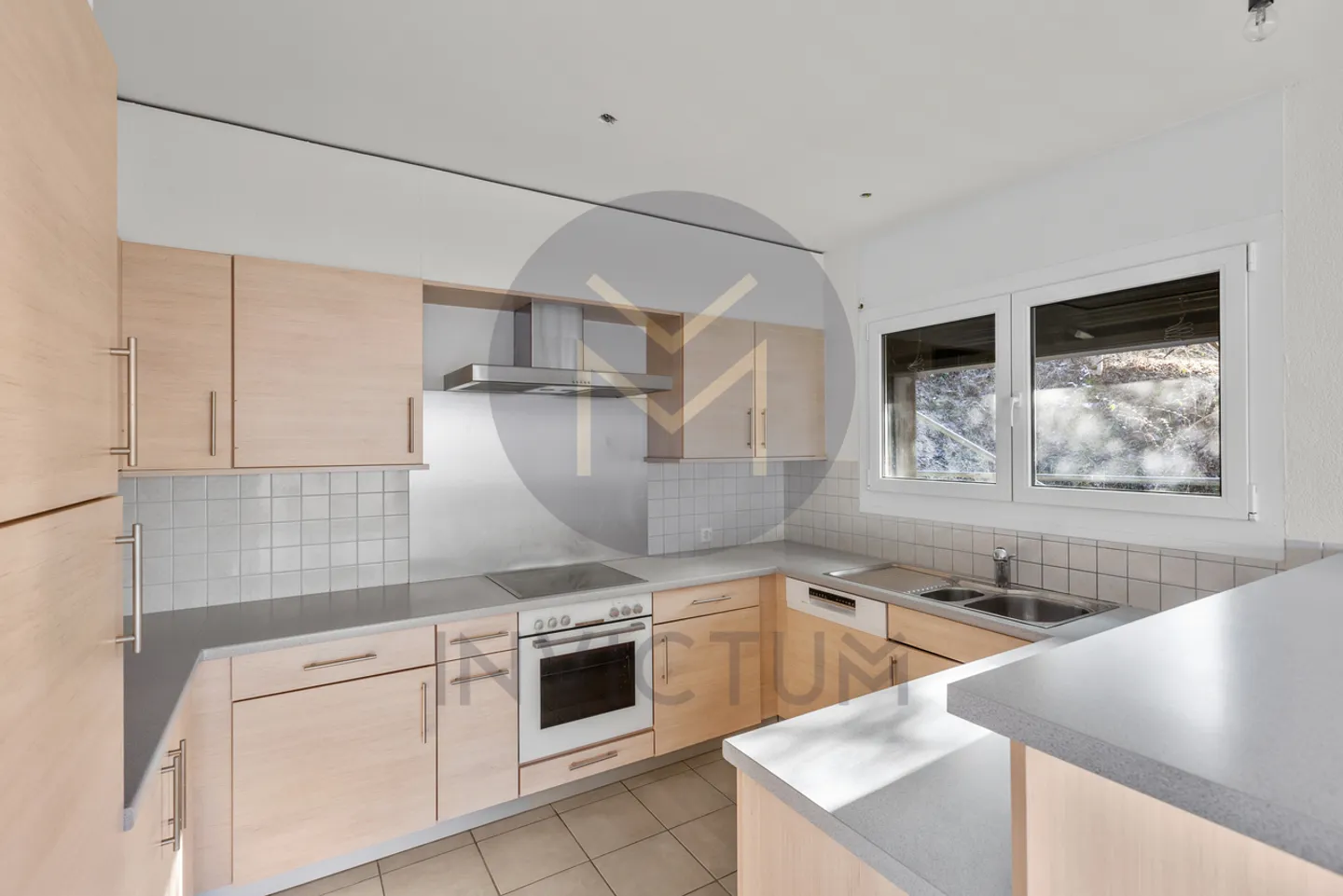 Magnifique villa individuelle de 5.5 pièces avec vue sur le lac - Photo 7 sur 12