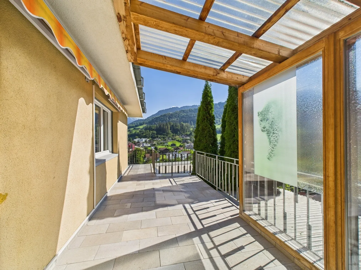 Appartamento da 4,5 stanze con vista sulle montagne a Ilanz, GR - Foto 1 di 9