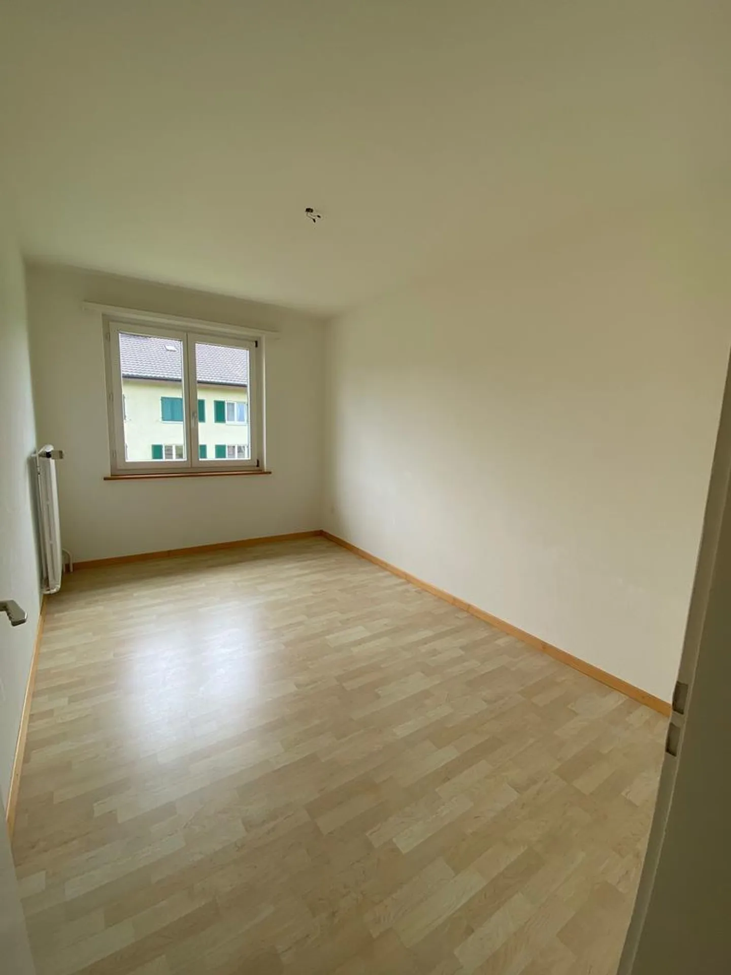 Vivre dans un quartier résidentiel ensoleillé et verdoyant - Photo 8 sur 8