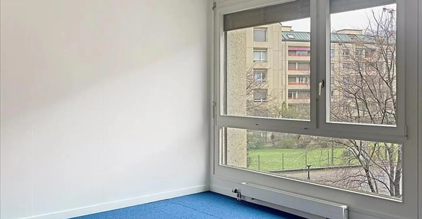 Office space for rent - Photo 5 of 13