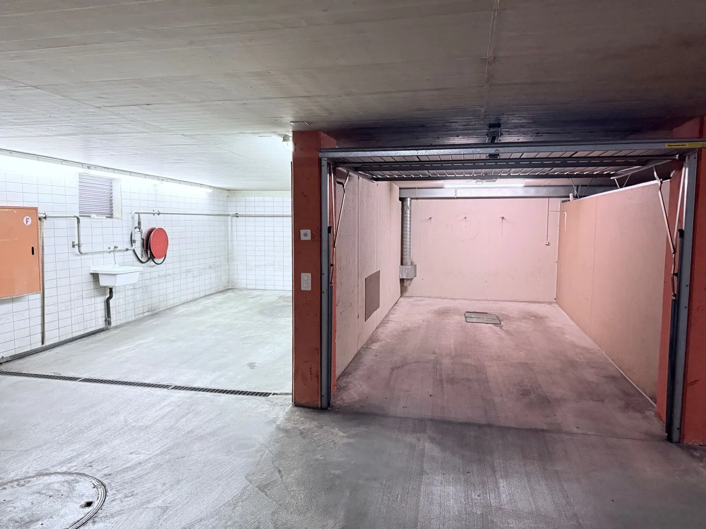 Completely renovated 6-room penthouse with large winter garden - Photo 22 of 23