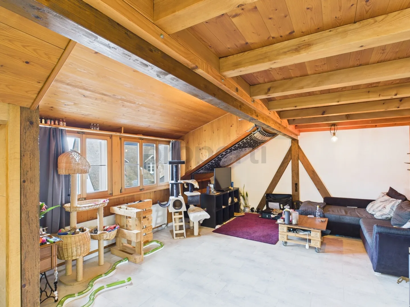 Appartamento affascinante 3.5 stanze a Liesberg - Foto 2 di 10