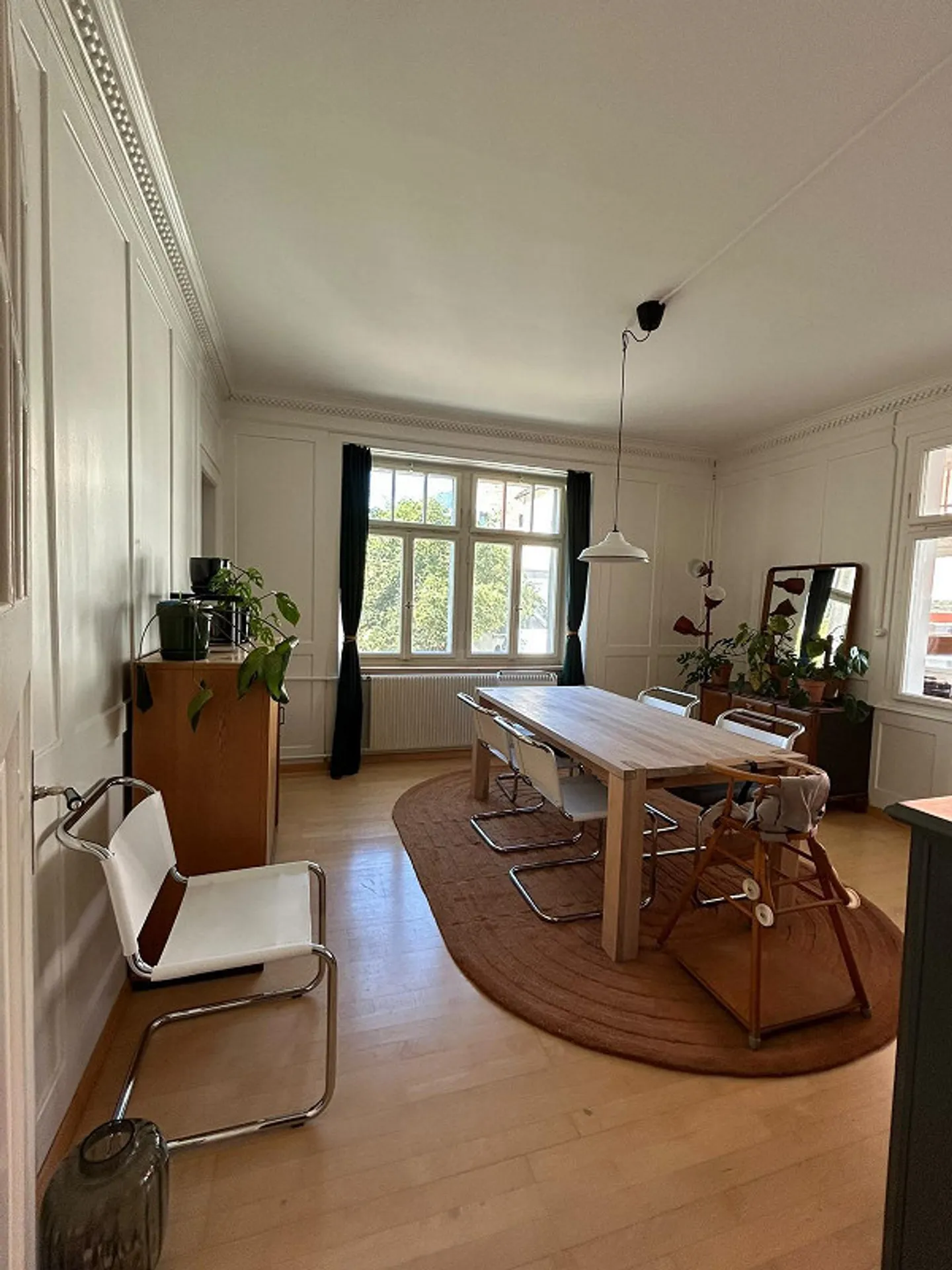 Looking for a new tenant – beautiful 4.5-room old apartment in Chur - Photo 1 of 11