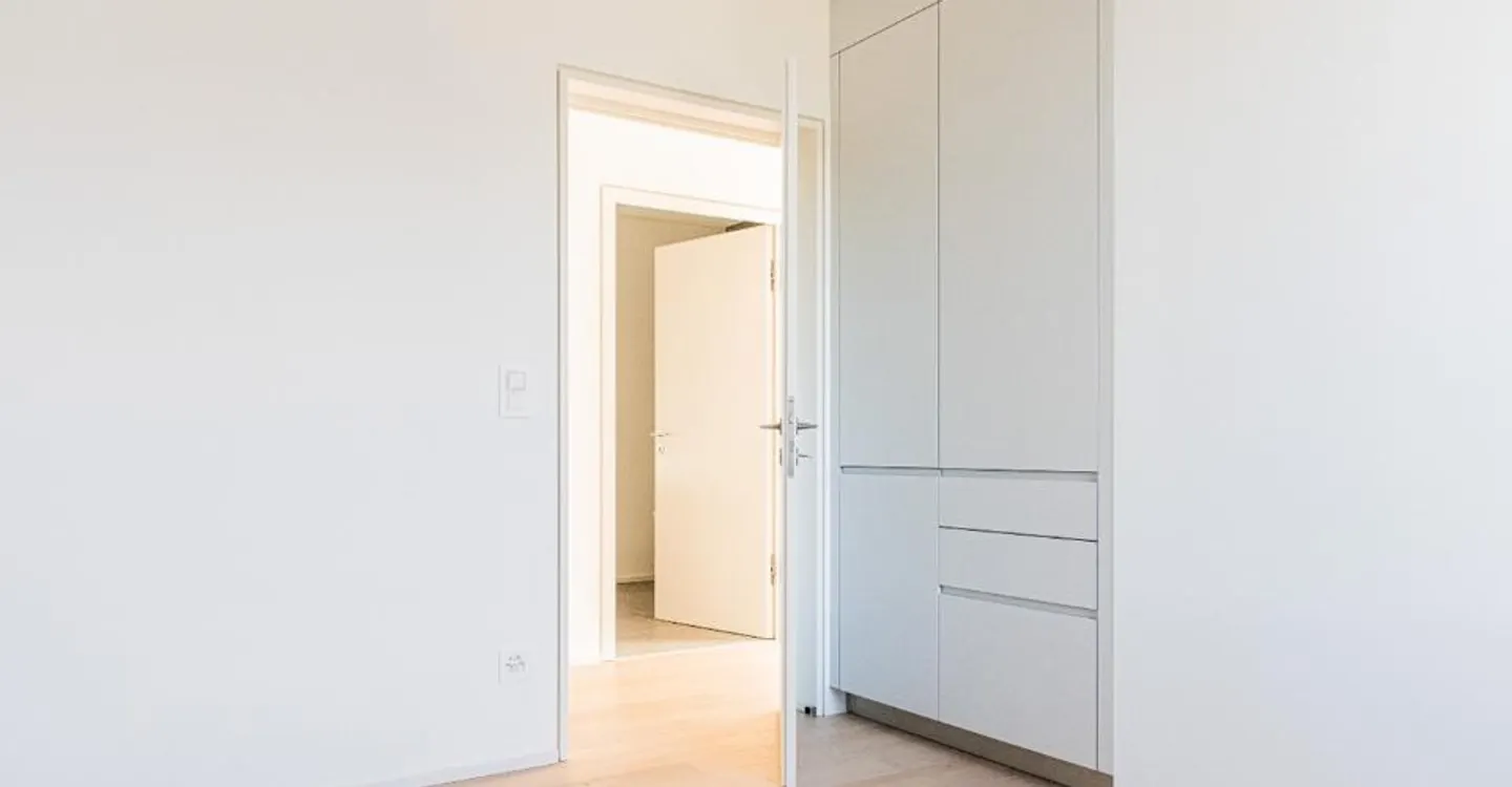 Appartement contemporain avec vue - Photo 3 sur 9