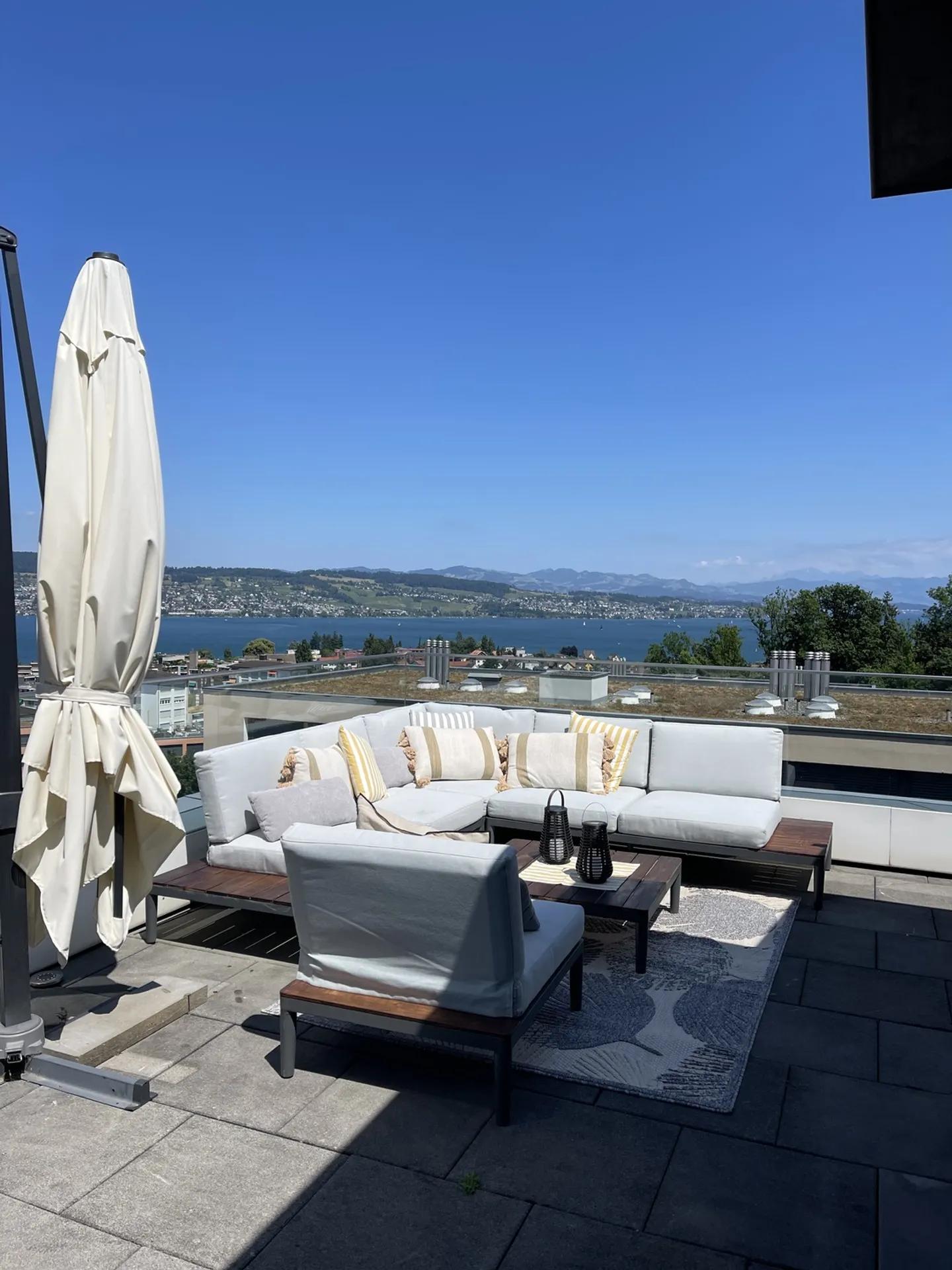 4½ PIÈCES PENTHOUSE À WÄDENSWIL (ZH), MEUBLÉ, TEMPORAIRE - Photo 9 sur 10