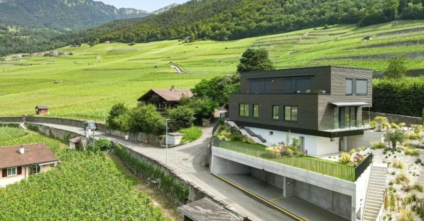 Appartement contemporain avec vue - Photo 4 sur 9