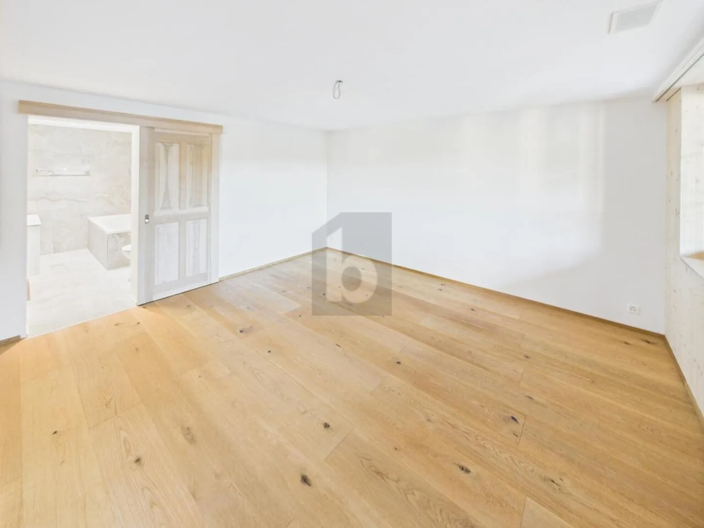 Wohnung mieten - Foto 2 von 6