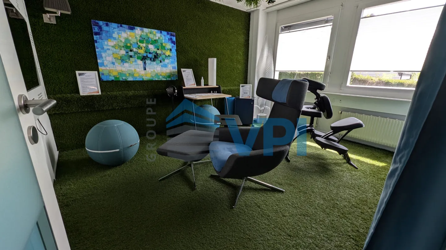 Bureau spacieux à Mont-sur-Lausanne - Photo 12 sur 13