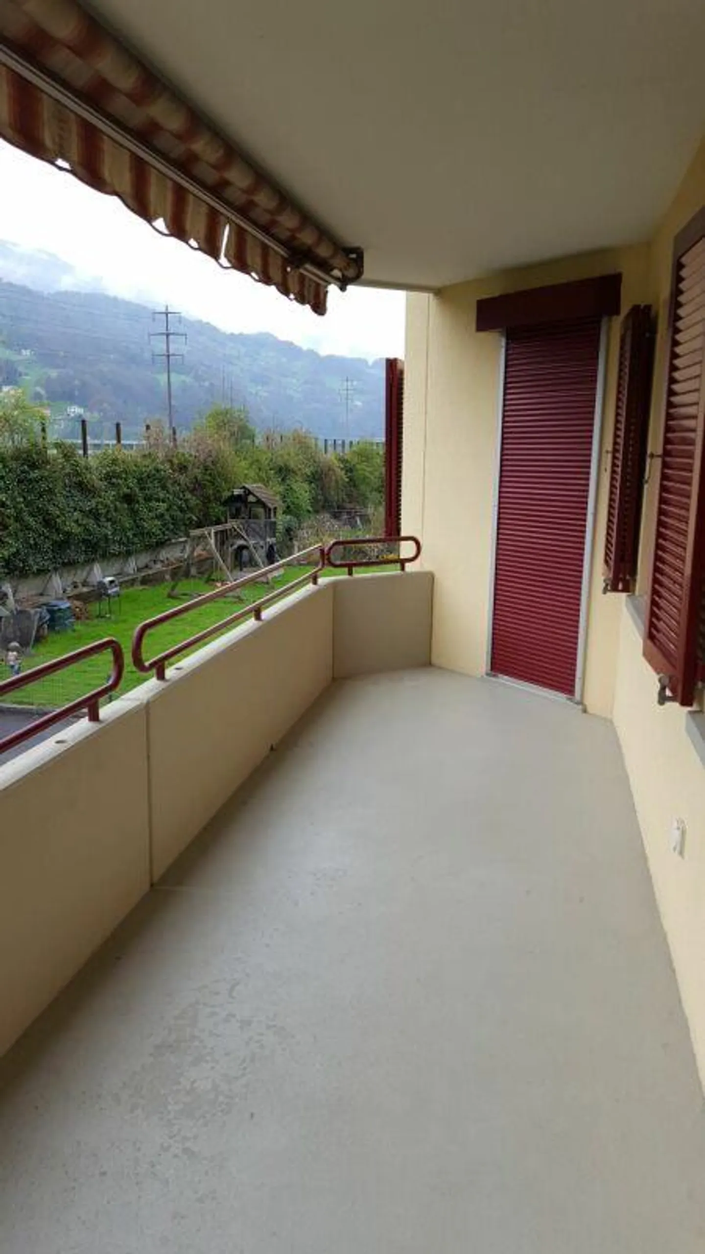 Spacious 4.5-room apartment in a quiet location - Photo 11 of 13