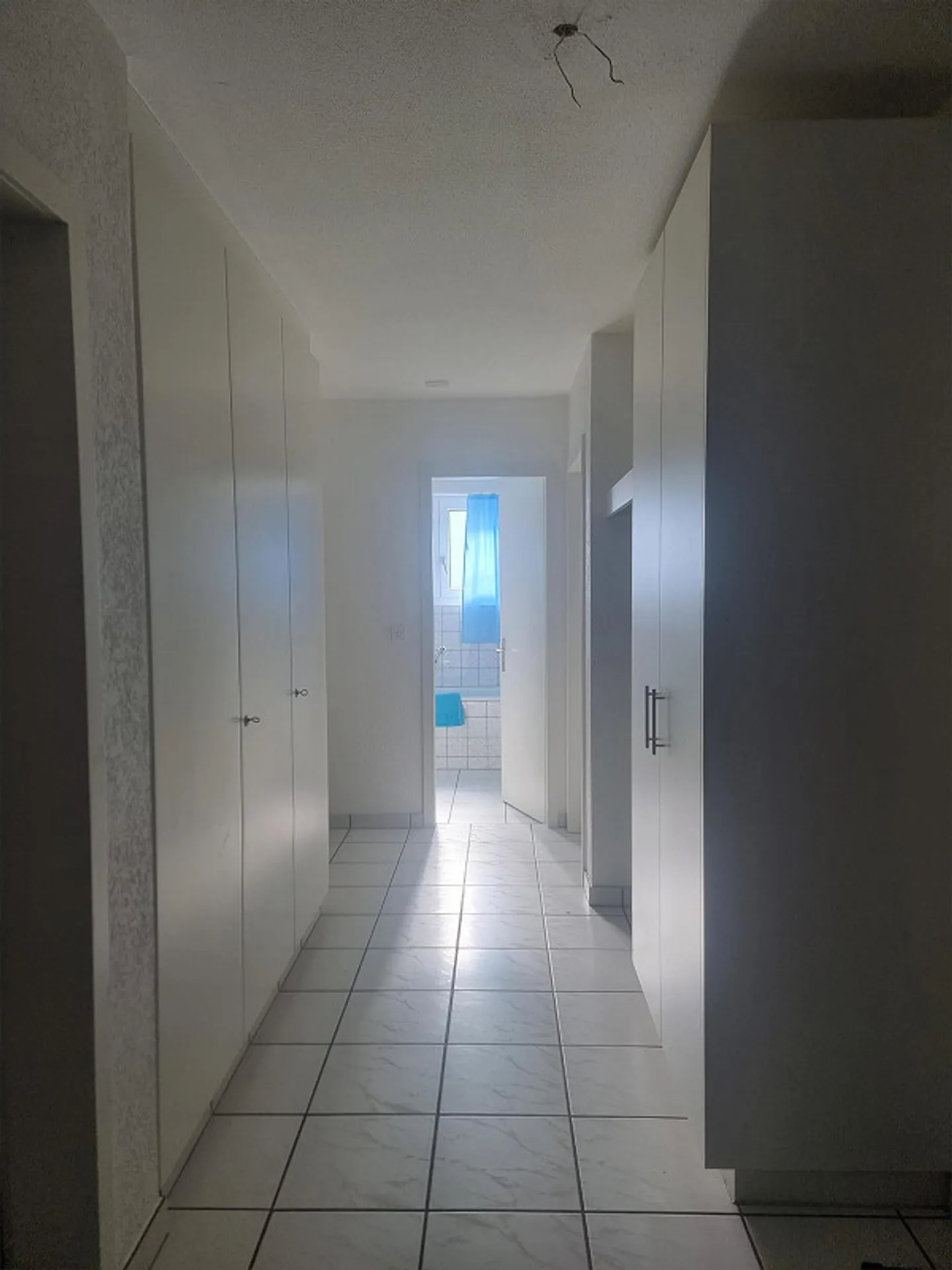 Charmante 3.5-Zimmer-Wohnung in ruhiger Lage in Radelfingen - Foto 2 von 8