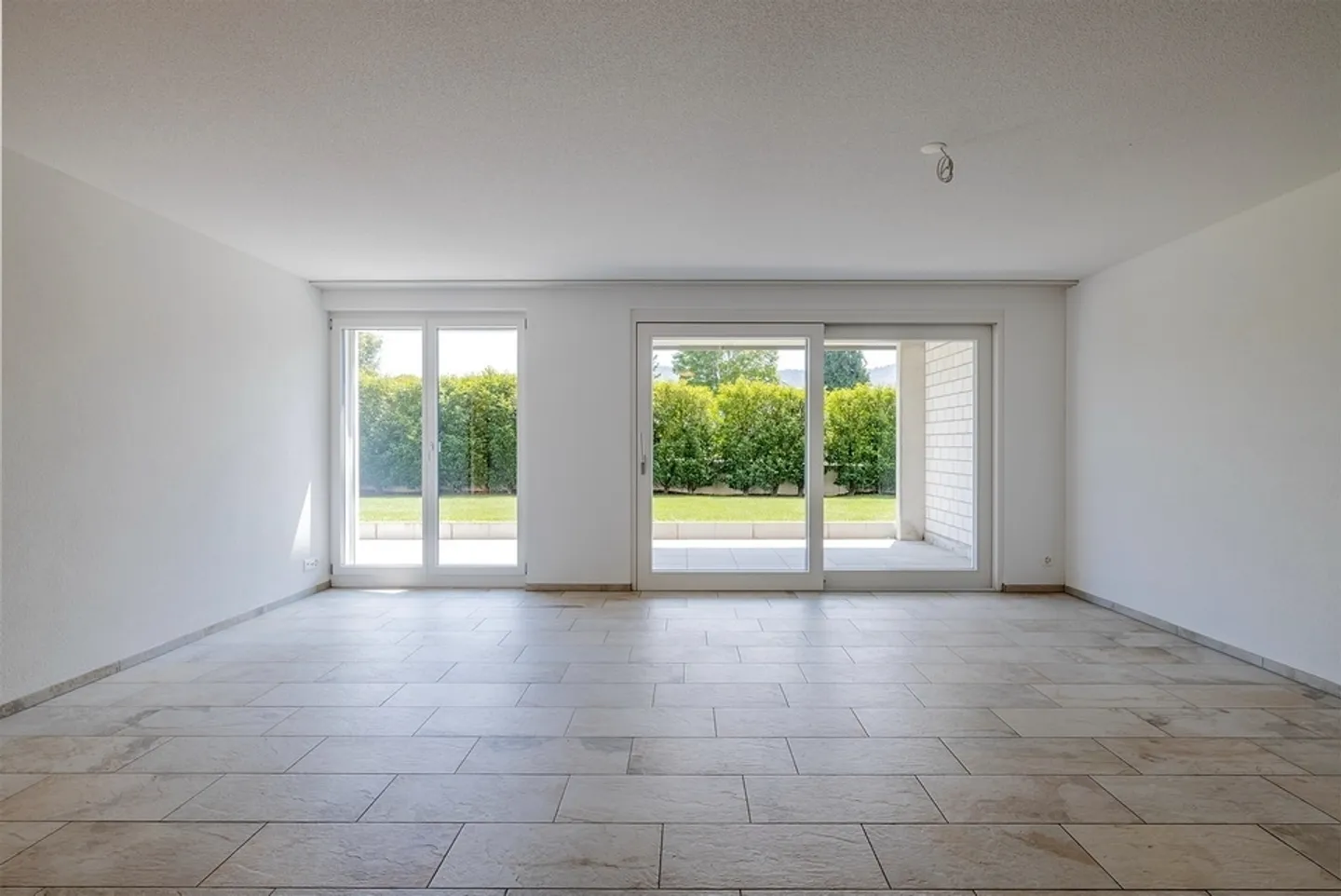 Traumhafte Wohnung im Herzen von Seedorf, Kanton BE - Foto 1 von 12