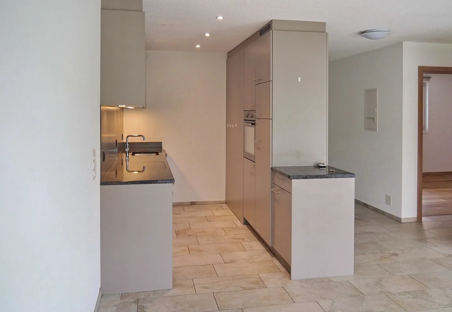 Traumhafte Wohnung im Herzen von Seedorf, Kanton BE - Foto 4 von 12