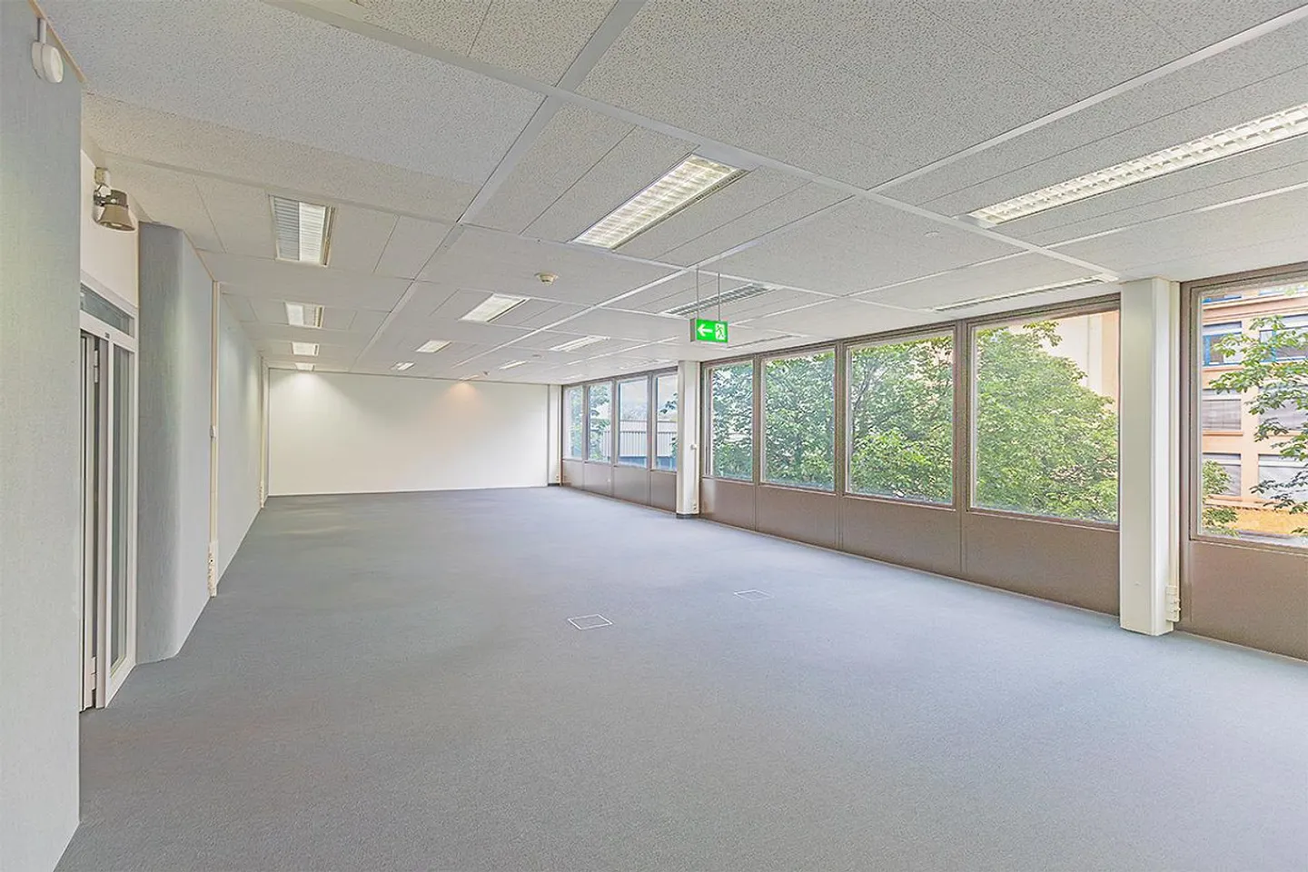 Attractive Offices and Studios in Zuchwil (SO) - Photo 4 of 5