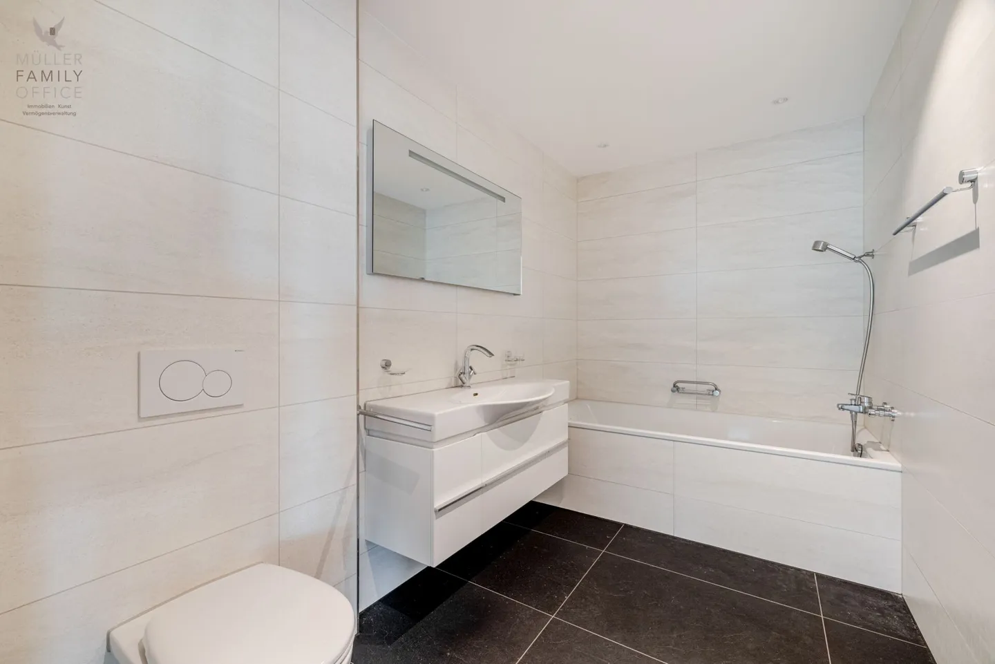 Light-flooded 5 1/2 room terrace apartment in a very well-kept and quiet residential complex - Photo 13 of 13