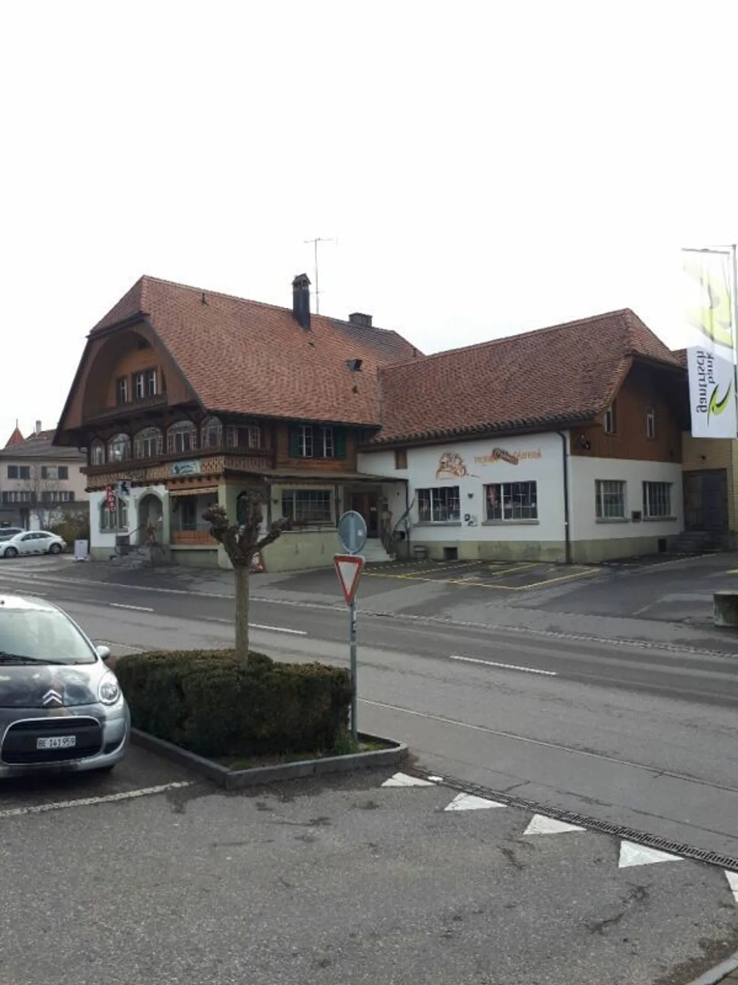 POSTO AUTO ESTERNO IN AFFITTO NEL QUARTIERE BURGUNDERSTRASSE - Foto 1 di 2