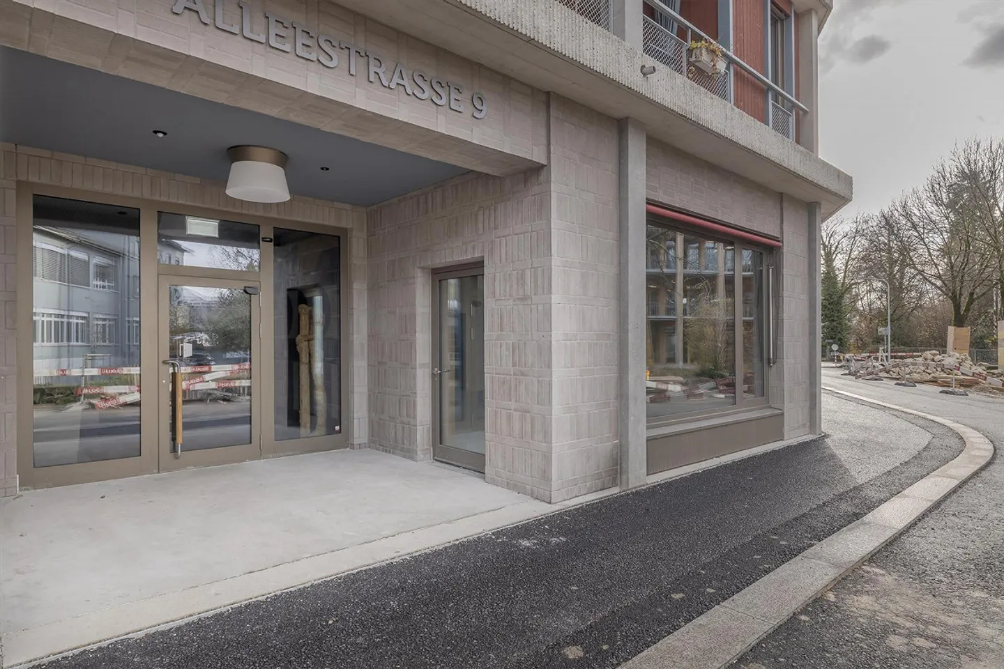 Gewerbe in Biel - Foto 5 von 6