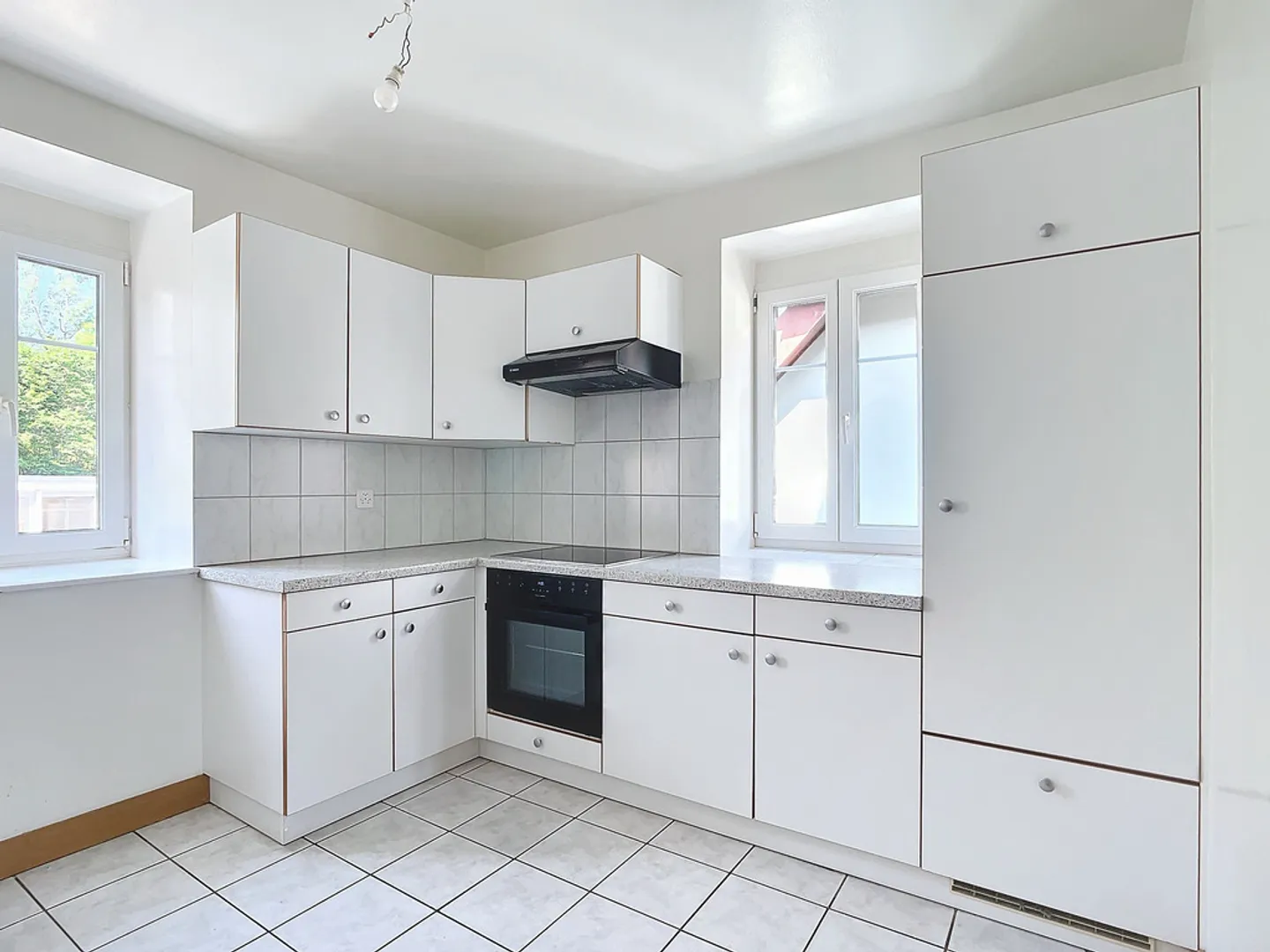 Geräumige 4-Zimmer Wohnung - Foto 2 von 12