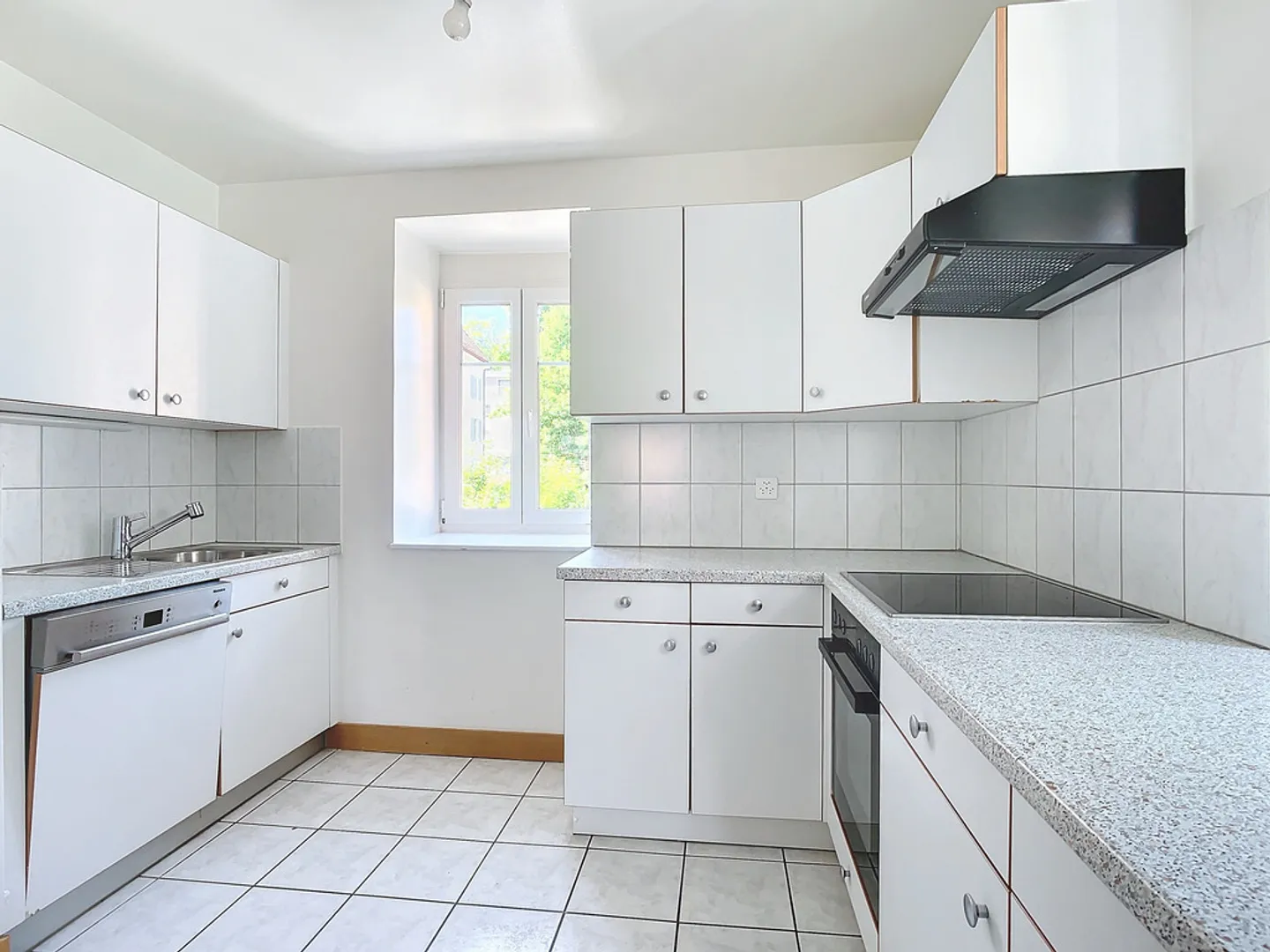 Geräumige 4-Zimmer Wohnung - Foto 5 von 12