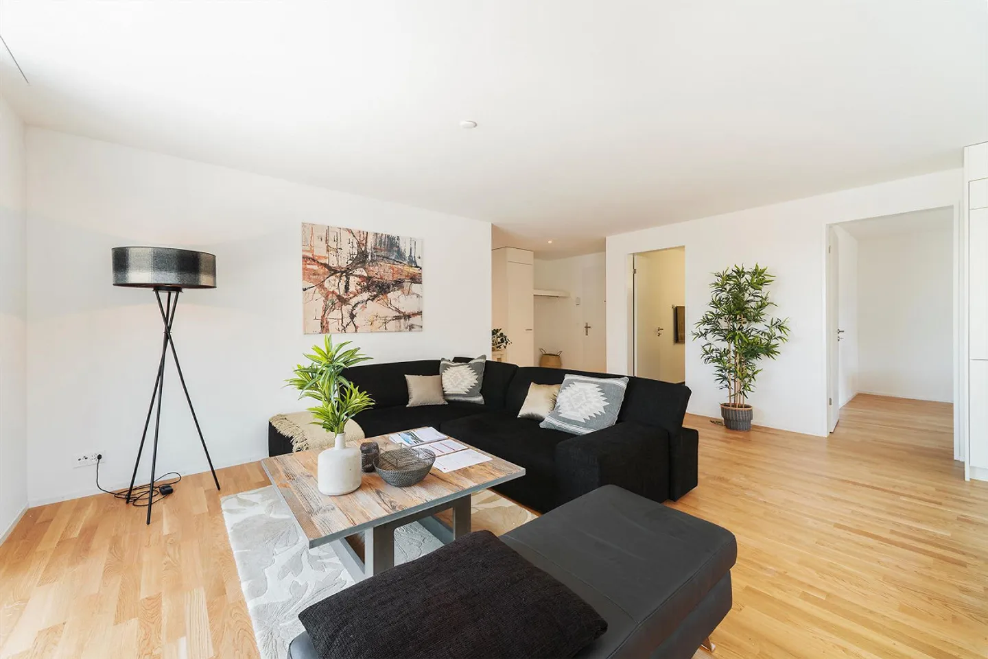 Modernes 2.5-Zimmer-Apartment - Foto 2 von 5