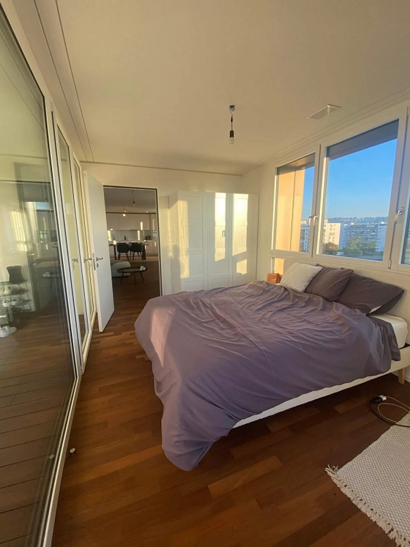 Mieten Sie eine 2 ½ Zimmer Wohnung in Zürich - Foto 3 von 6