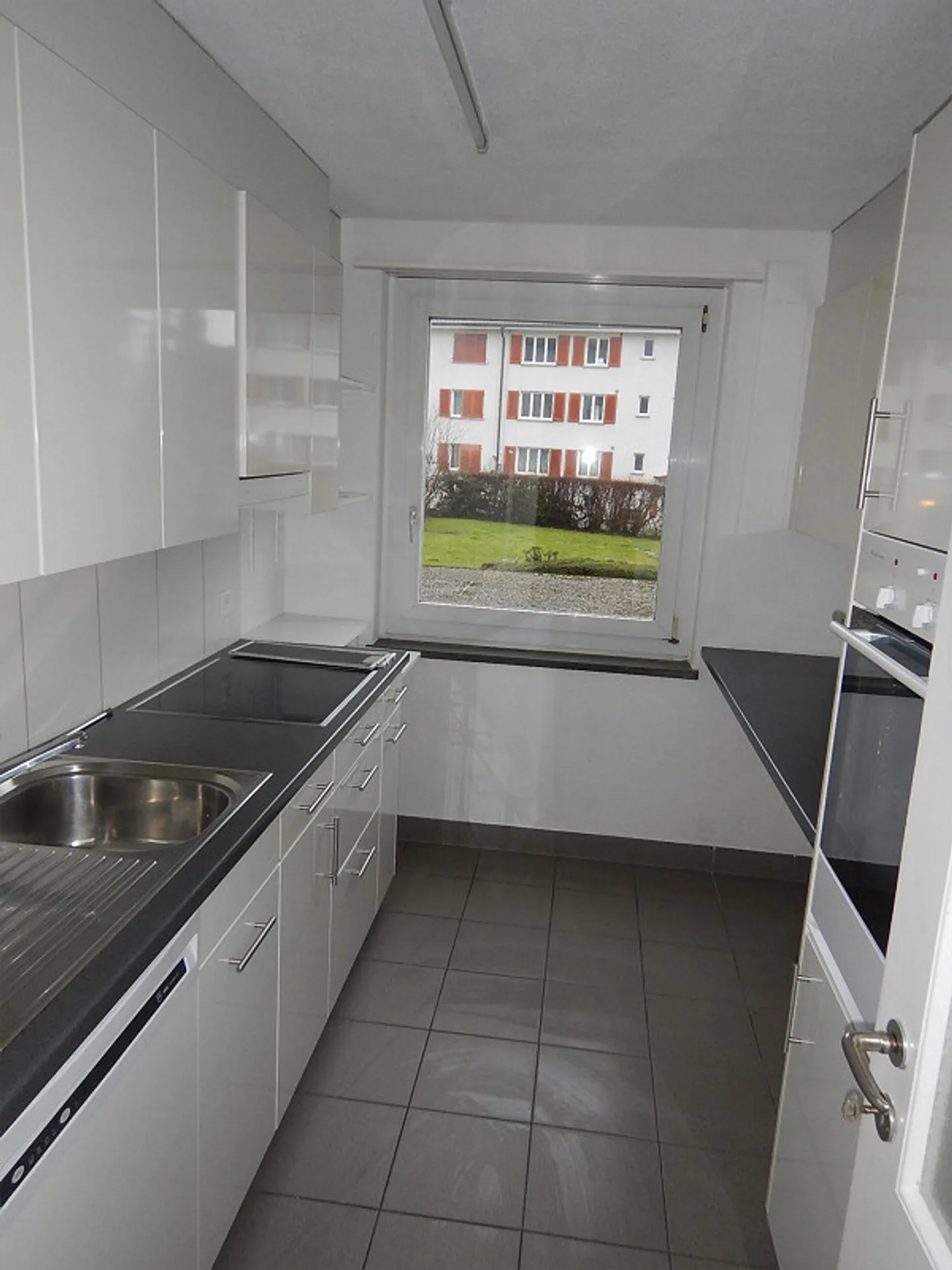 Appartement de 5,5 pièces au centre de Romanshorn - Photo 2 sur 12