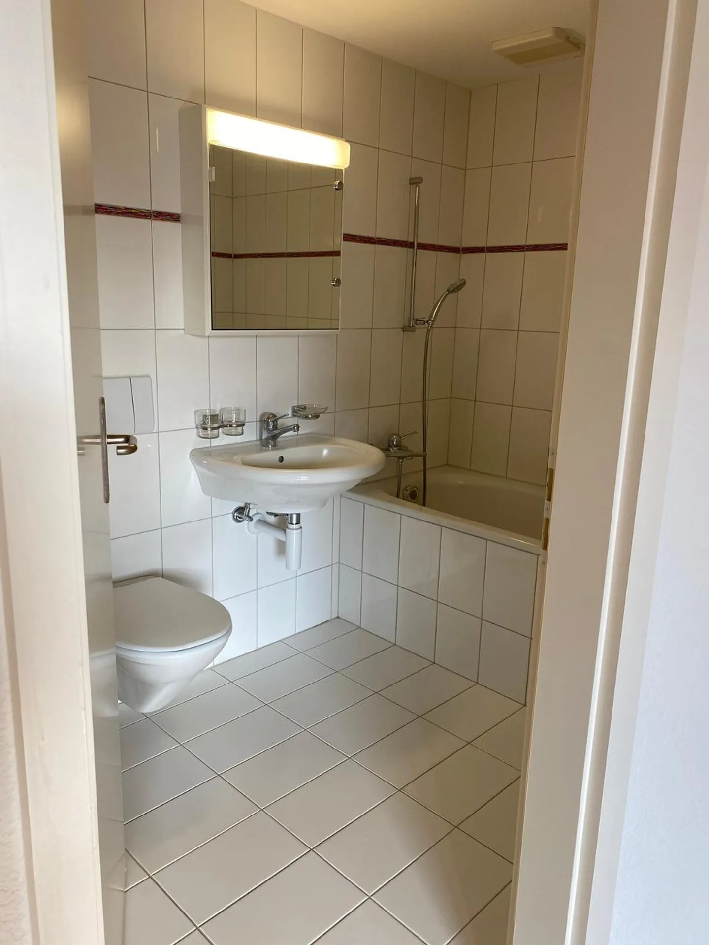 Appartamento di 2 locali nel centro della città - Foto 3 di 8