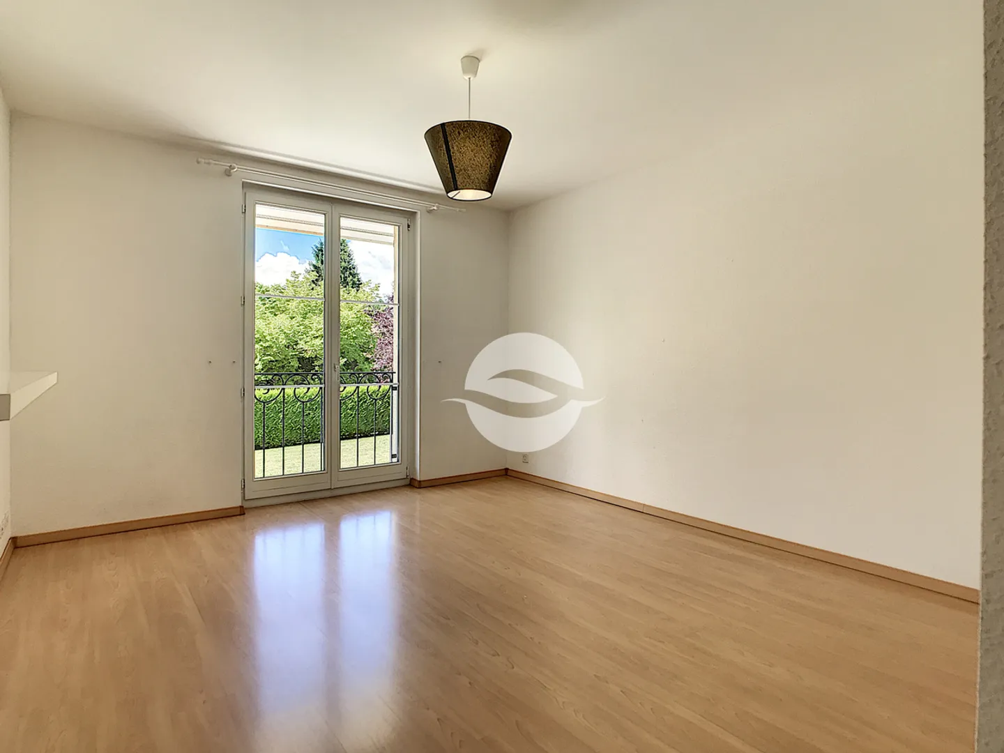 Magnificent detached villa with 4 bedrooms and swimming pool - Photo 14 of 17