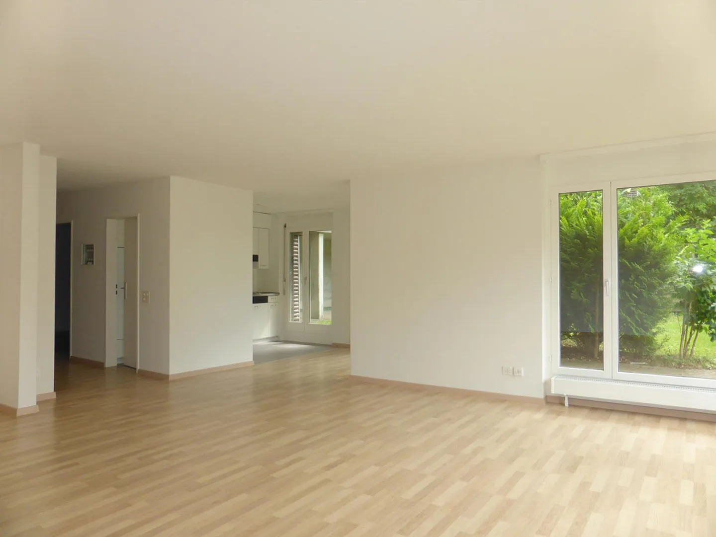 Appartamento ristrutturato di 2,5 locali nel verde - Foto 5 di 9