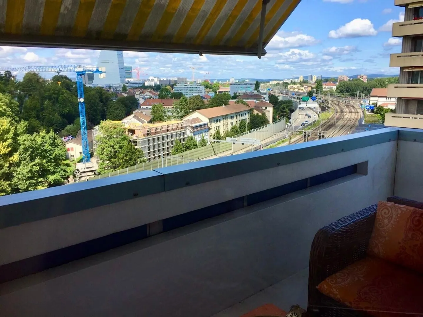 Appartamento Incantevole con Balconi - Foto 7 di 22