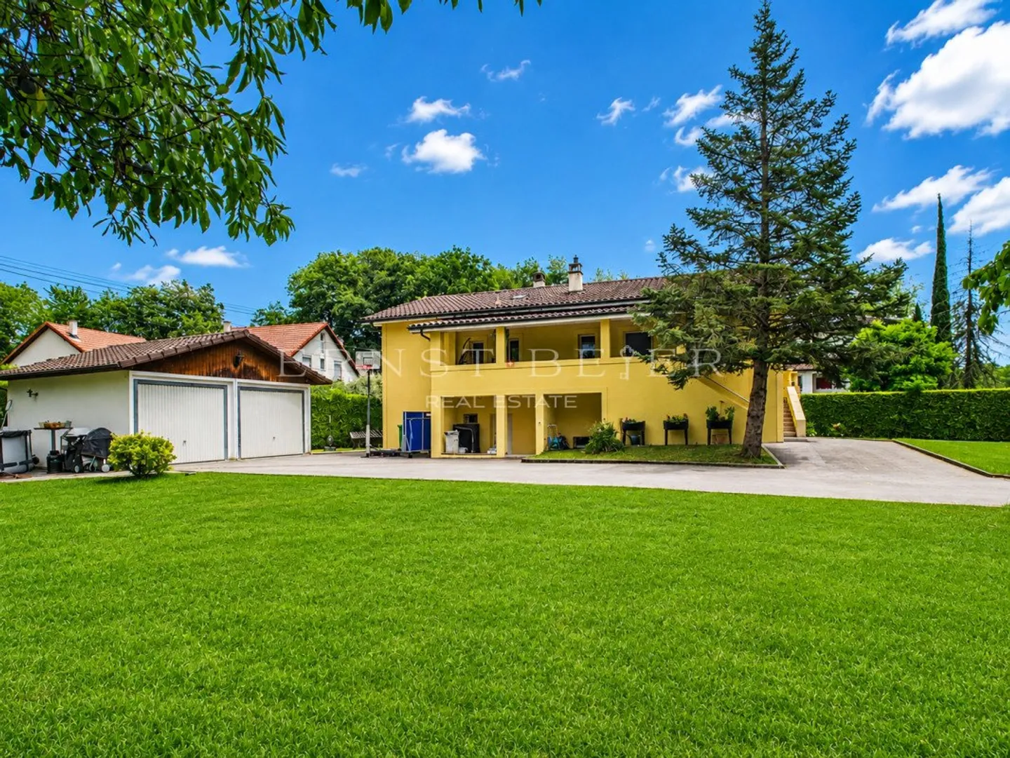 Spacious family home with garden, terraces in Founex - Photo 1 of 13