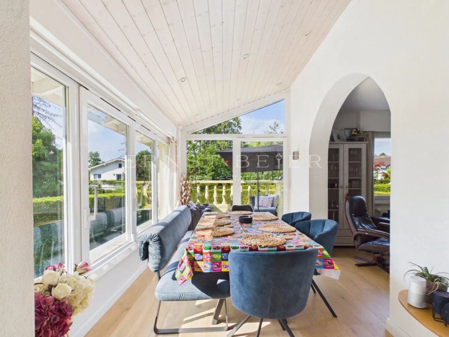 Spacious family home with garden, terraces in Founex - Photo 5 of 13