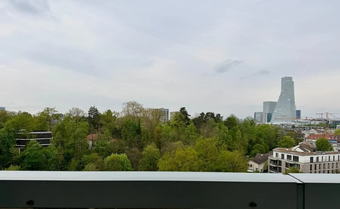 Appartamento Incantevole con Balconi - Foto 9 di 22