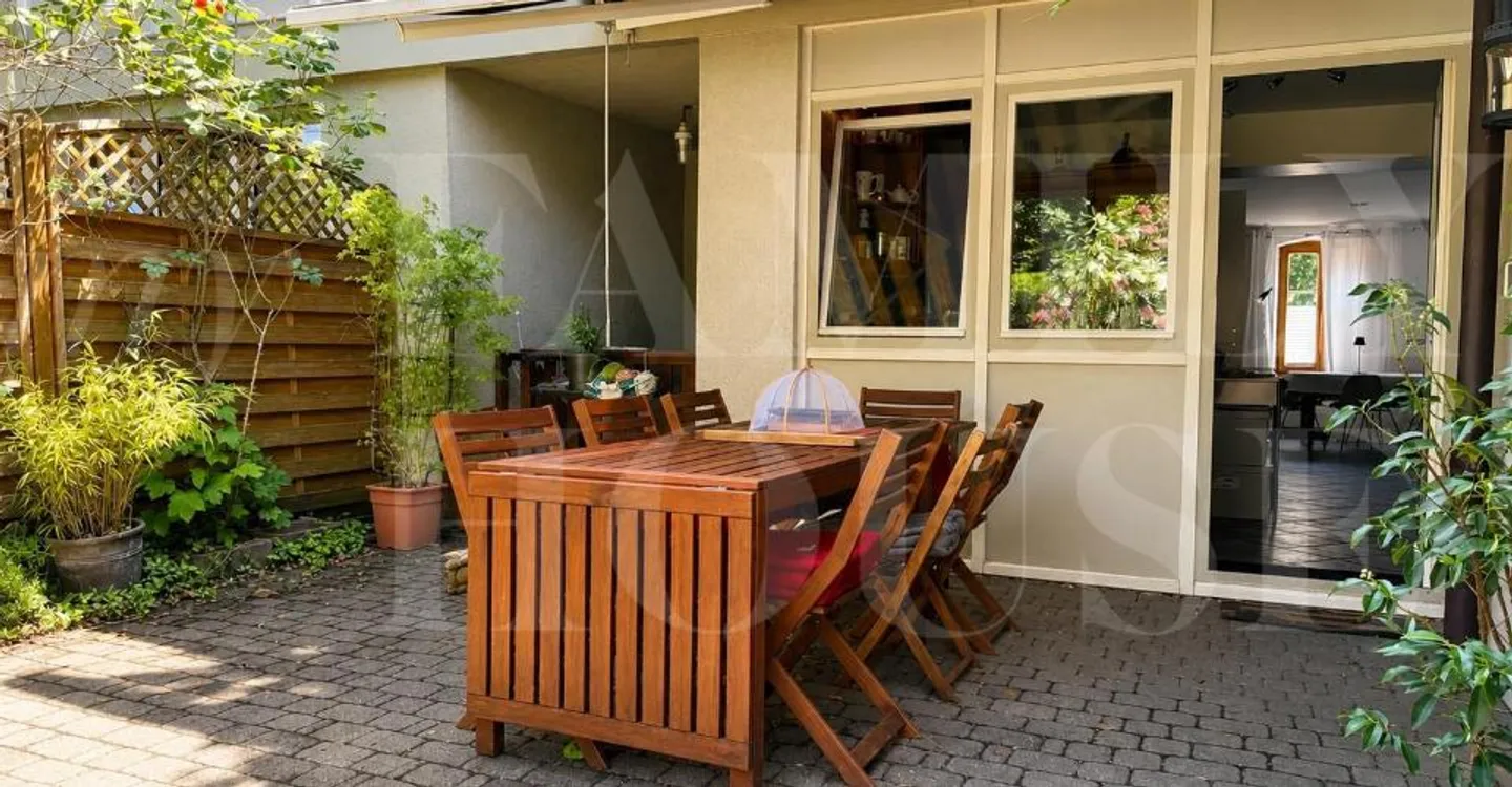 EXCLUSIVITY: Magnificent triplex of 325 m2 PPE located within an old building - Photo 9 of 10
