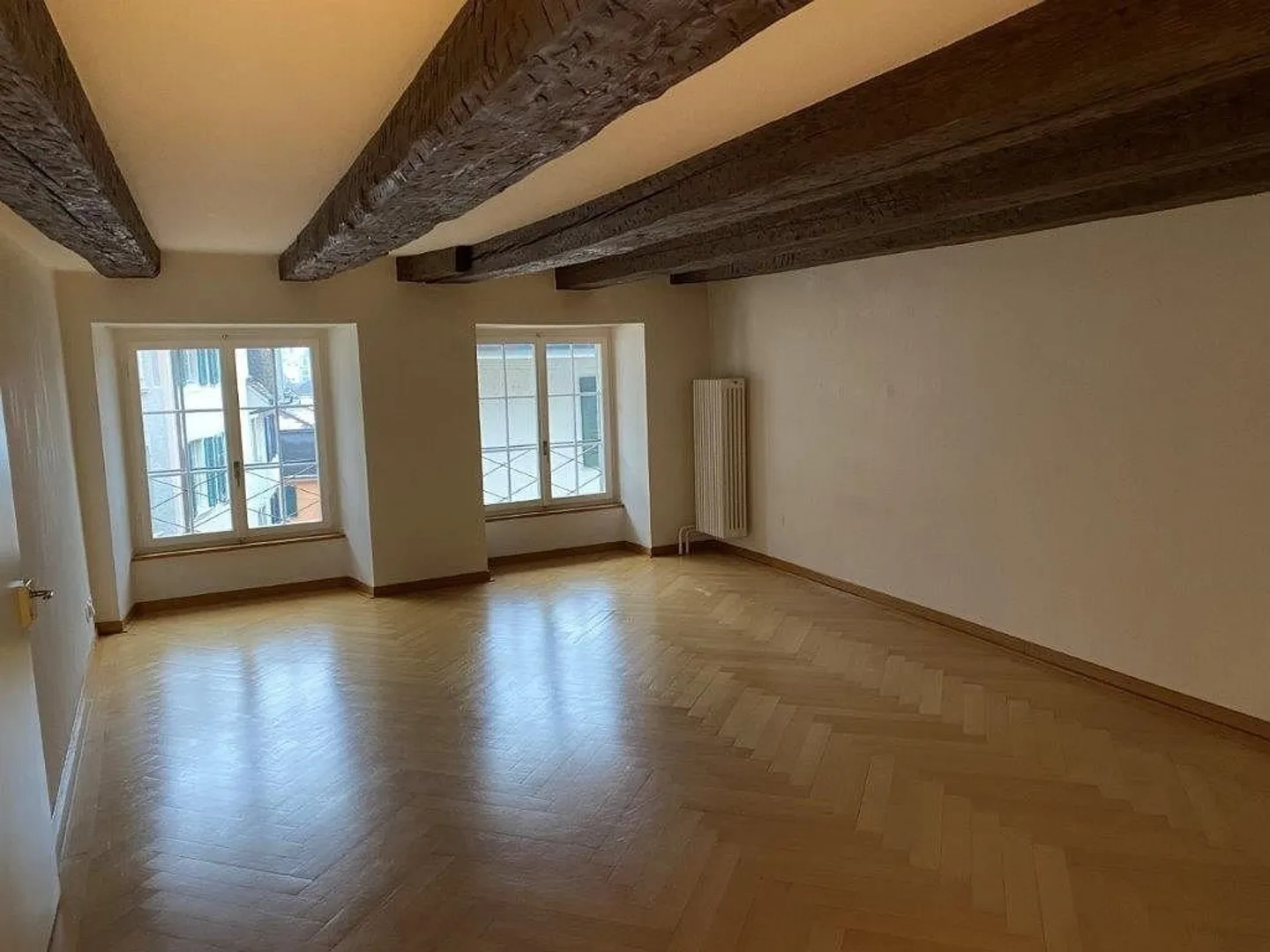 Appartamento affascinante con 2 camere, 3° piano a sinistra con ascensore - Foto 3 di 6