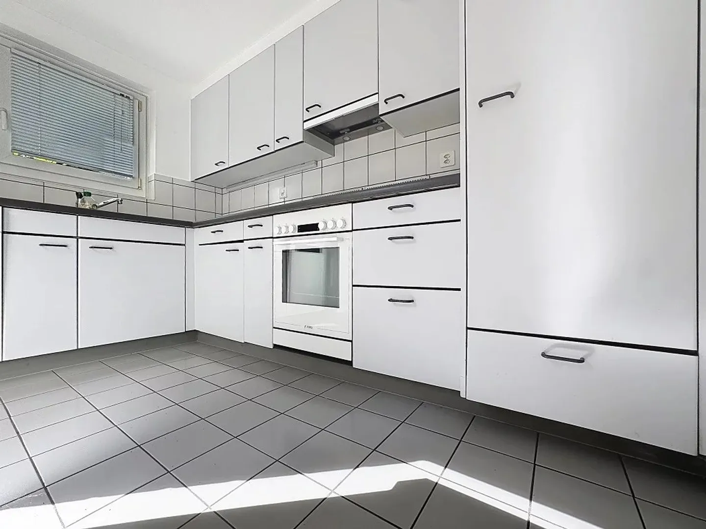 Triplex Villa in Saillon - Photo 3 of 13