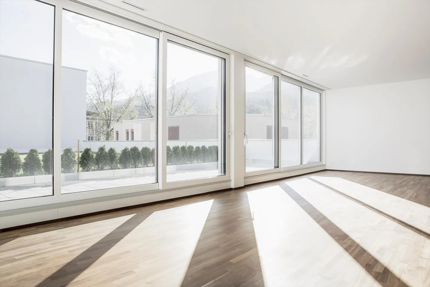 Appartamento di alta qualità in posizione centrale con una splendida terrazza - Foto 5 di 7