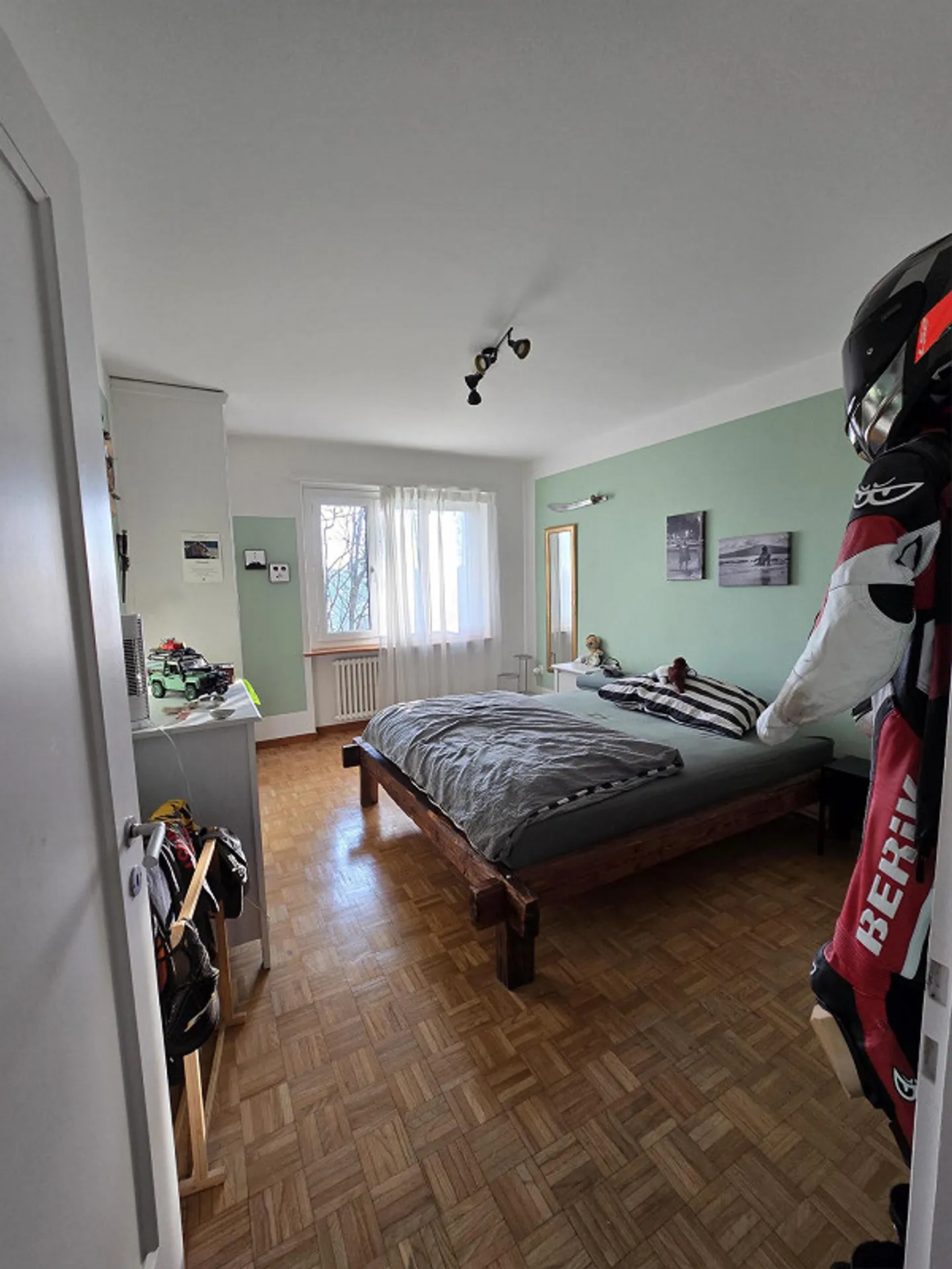 Charmante appartement de 3,5 pièces dans un vieil immeuble - Photo 8 sur 11