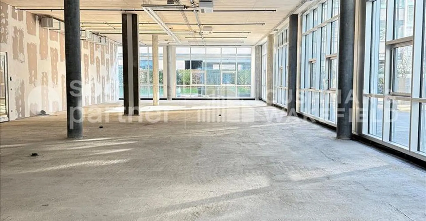 Immeuble mixte à louer - Photo 4 sur 5