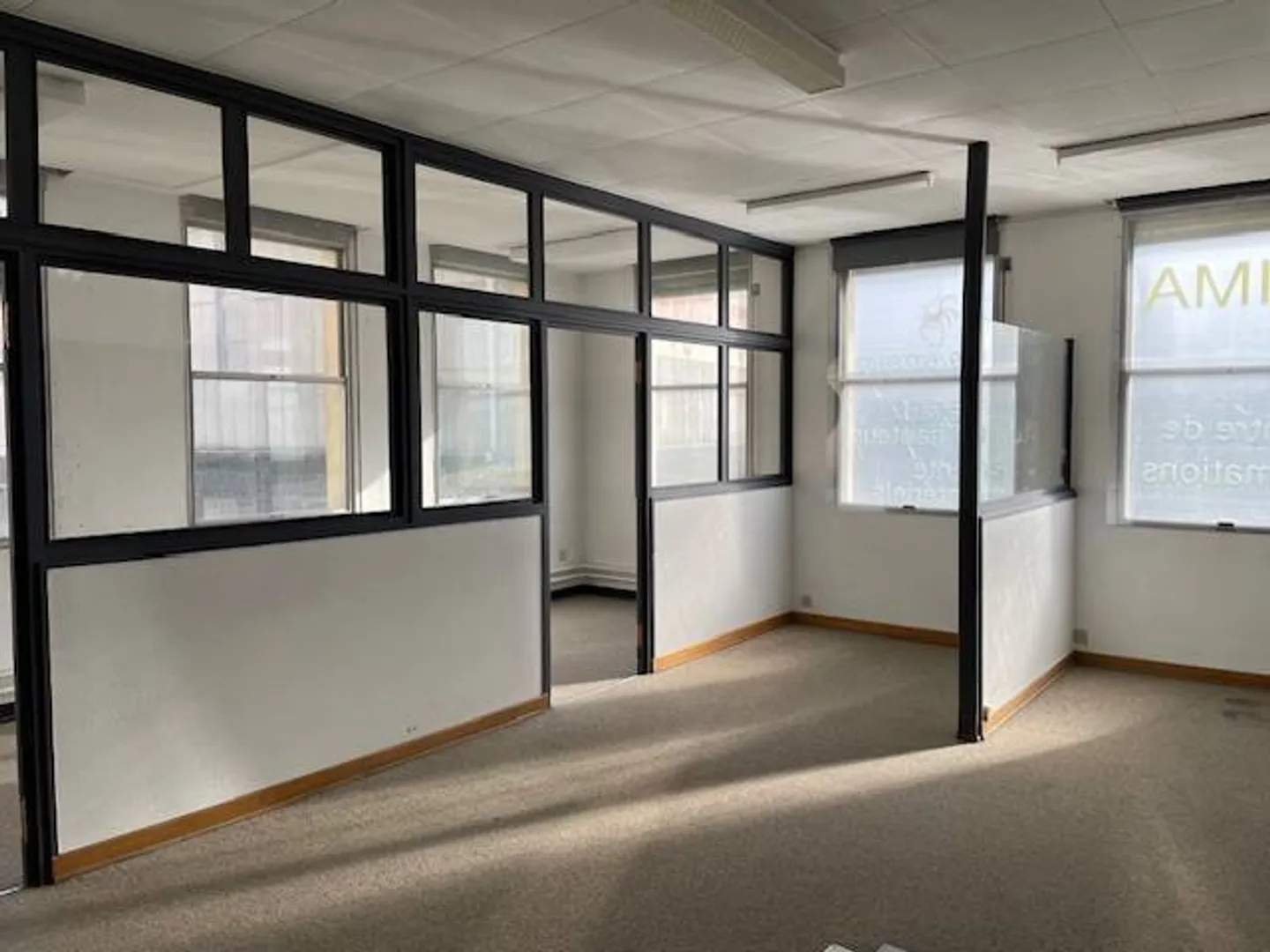 Amministrativo/Ufficio 54 m2 a Orbe - Foto 3 di 4